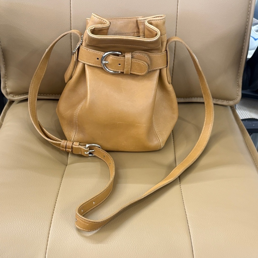 Vintage Coach SoHo  style 4156 Belted bucket bag